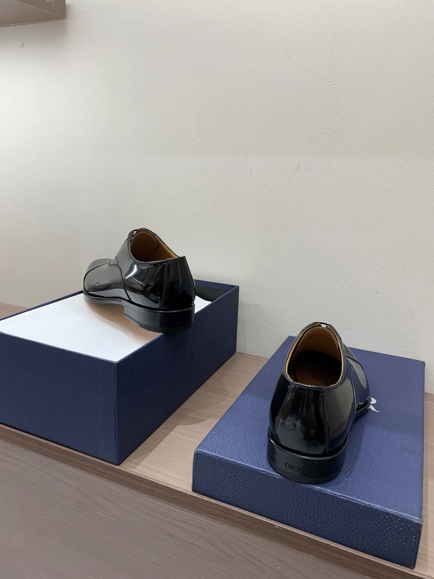 940💰 Dior high-end men's boutique casual leather shoes, imported cowhide upper, water-dyed cowhide lining, imported genuine leather outsole, perfect details, standard code 39-44 (38.45.46 customized, non-returnable and non-exchangeable),